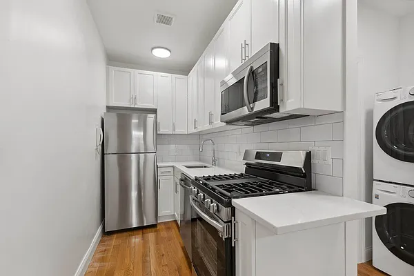 Rented by Corcoran | media 8