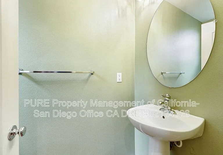 2709 Persimmon Ct — Photo 17
