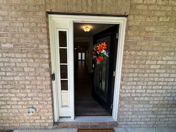 4th image of 3342 Falling Stone Cir