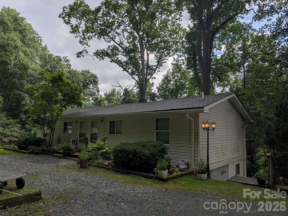 1st image of 268 Cloudrise Ln