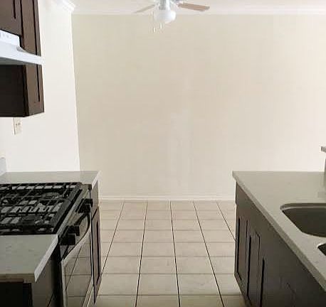 5th image of 427 S Westlake Ave APT 206