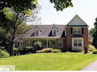 7424 Williams Rd, Lansing, MI 48911