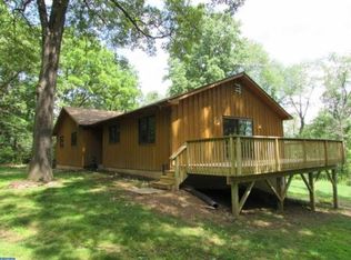 328 Kintner Rd, Kintnersville, PA 18930