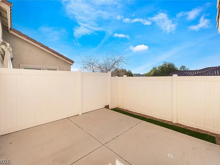 9261 Vervain Ct — Photo 27