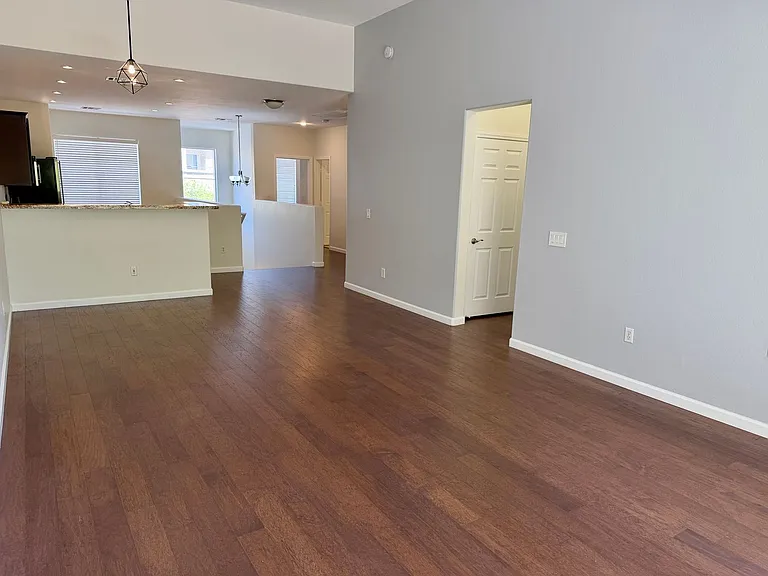 704 Peachy Canyon Cir #202 — Photo 21