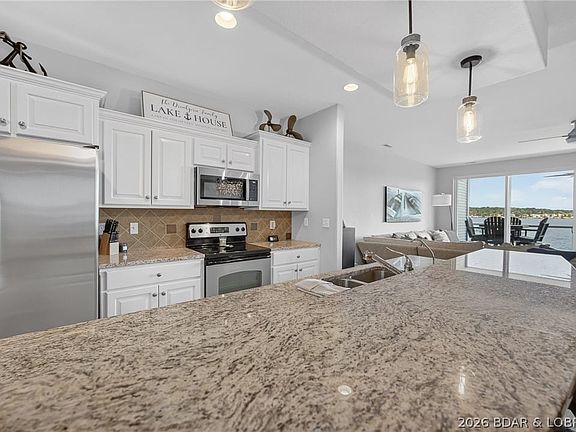 5th image of 18031 Blue Anchor Dr Unit 333