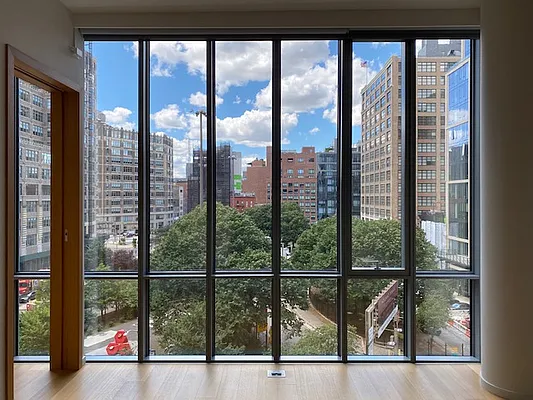 Rented by Kingstone Realty Inc | media 12