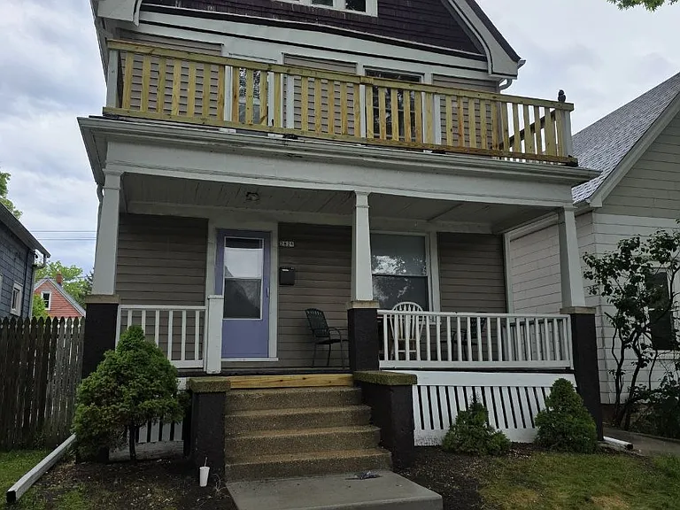 2826 N Weil St #1 — Photo 1