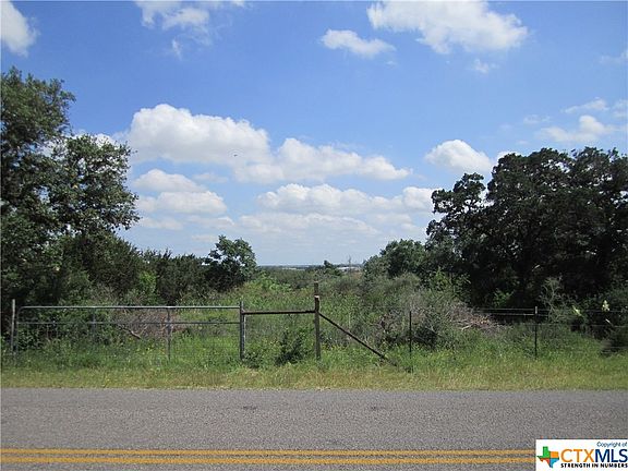 3rd image of 8104 Bindseil Ln