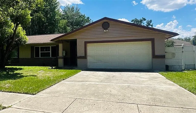 5354 Lanyard Ct — Photo 2