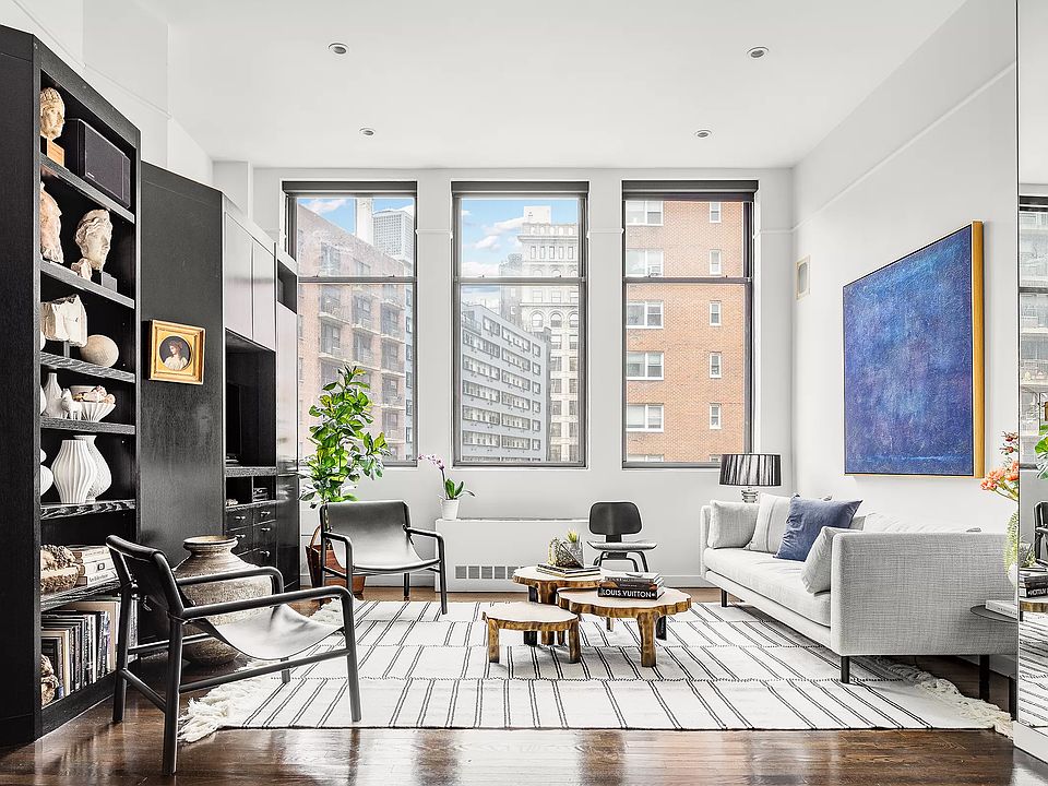 1st image of 115 4th Ave APT 5B