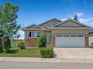 443 E Riverside Grn NW, High River, AB T1V 2B6