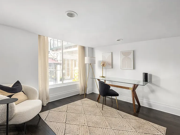 55 White St #1C — Photo 16