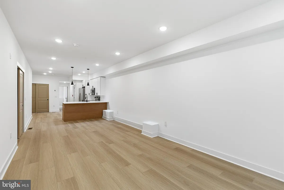 Building Photo - 2223 N 22nd St #1