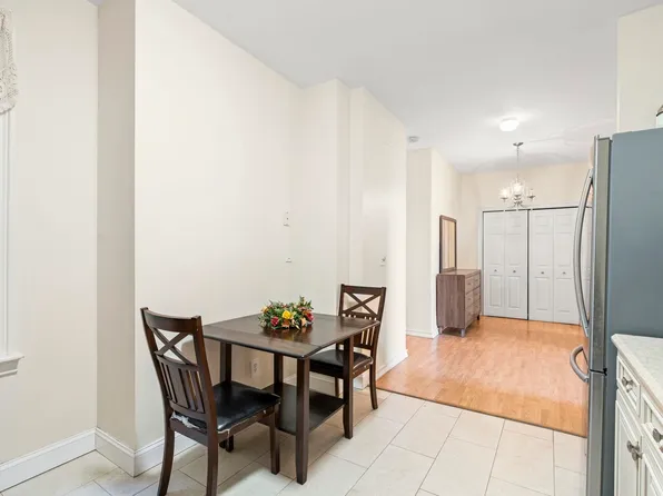 282 Magnolia Avenue image 10 of 24