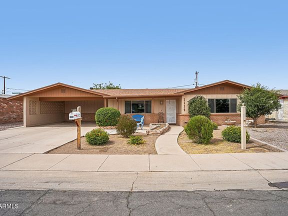 2nd image of 1114 E 9TH Place