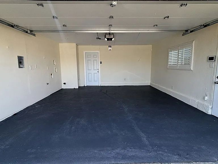 8096 Juniper Ave — Photo 30