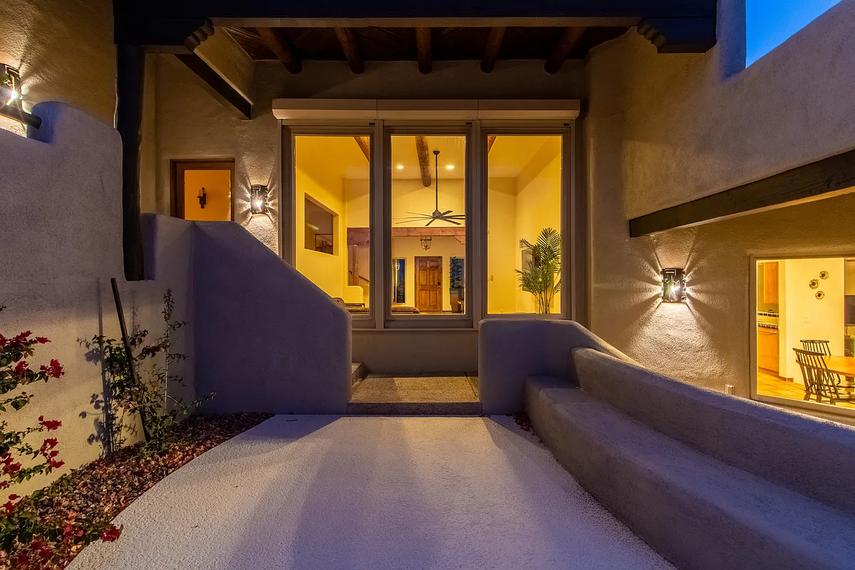 Building Photo - 6269 N Paseo Valdear
