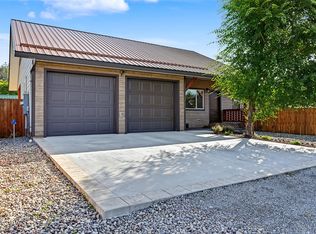 324 E Meany St, Plains, MT 59859