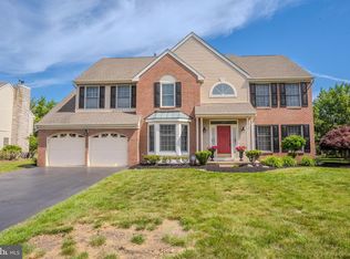 26 Kinglet Dr S #S, Cranbury, NJ 08512