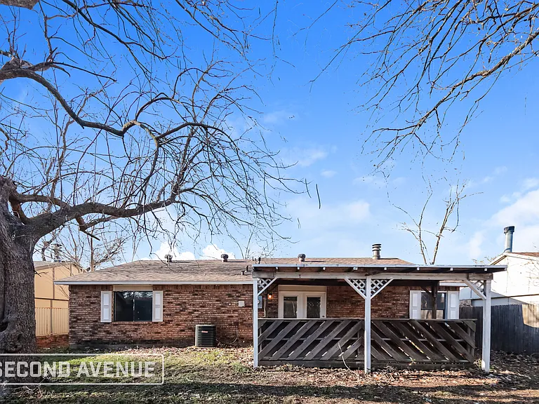 416 Woodcrest Way — Photo 21
