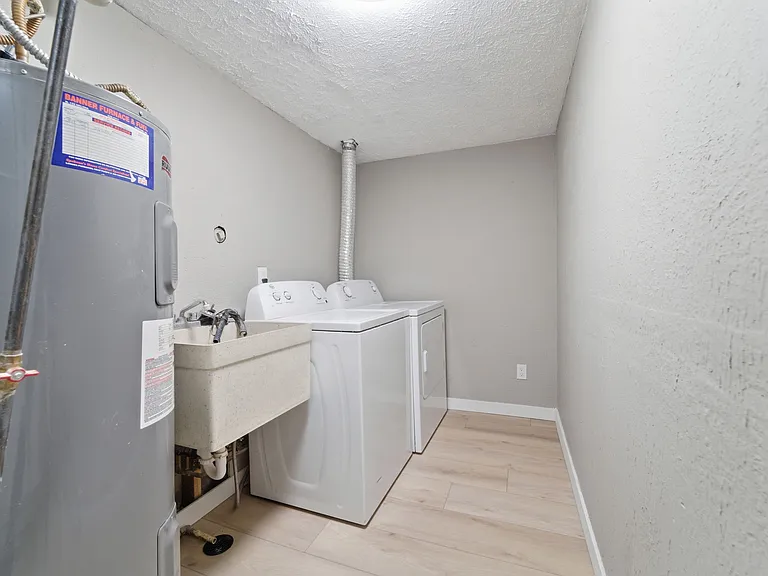 926 E Gordon Ave — Photo 18