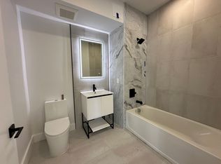 311 Forrest St #52E, Jersey City, NJ 07304