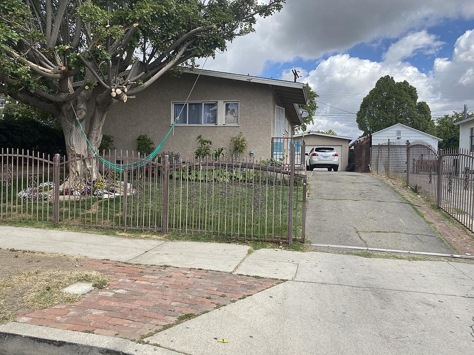 1st image of 14519 Rayen St