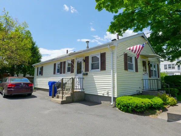6 Boylston St, Easthampton, MA 01027