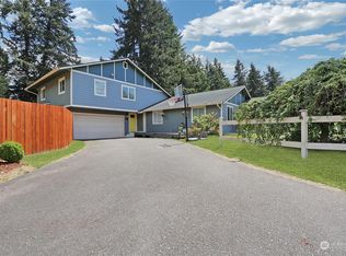 20611 16th Avenue Ct E, Spanaway, WA 98387