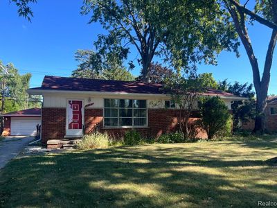 17082 W Thirteen Mile Rd, Beverly Hills, MI, 48025