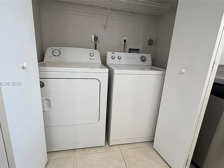 2607 SE 21st Ct #104-A — Photo 23