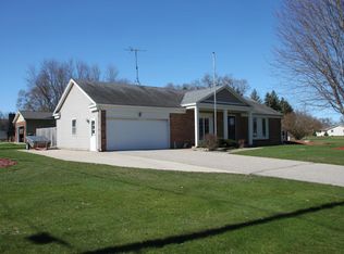 7835 Elbow Dr, Jenison, MI 49428