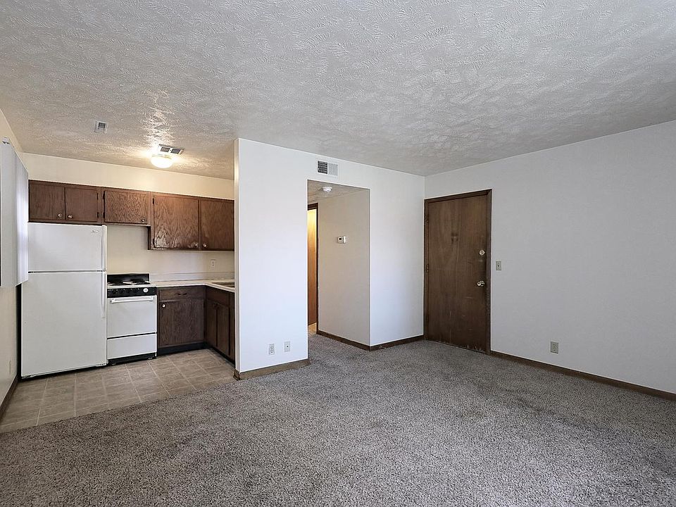 1st image of 1341 East St