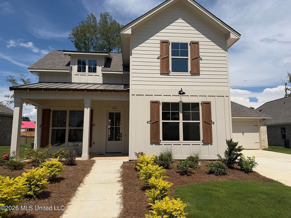1st image of 505 Fusion St