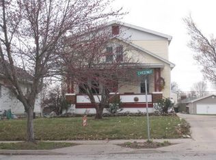 2502 Chestnut St, Quincy, IL 62301