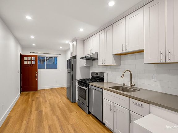 4th image of 1392 Alabama St