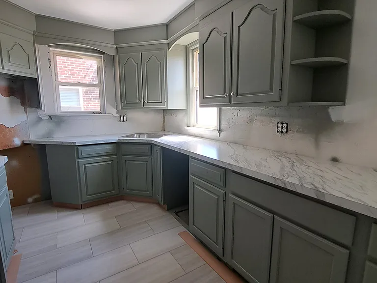 1802 Maple St #1 — Photo 5