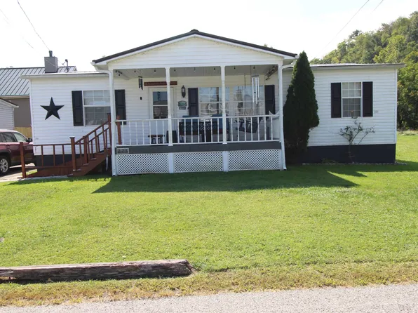 223 Lynn Oak Dr, Lavalette, WV 25535