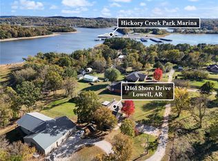 12161 Shore Dr, Lowell, AR 72745