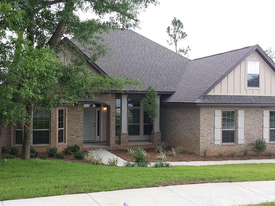 1st image of 2124 Staff Dr