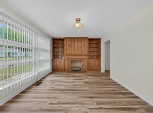 506 Hickory St SE Unit B, Hartselle, AL 35640