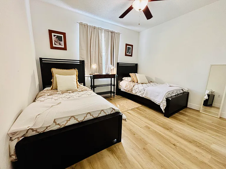 2040 Greenview Shores Blvd #221 — Photo 19