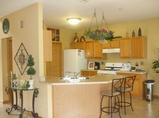 4950 Tippecanoe Rd, Youngstown, OH 44511