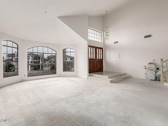 4th image of 11252 N 129TH Way