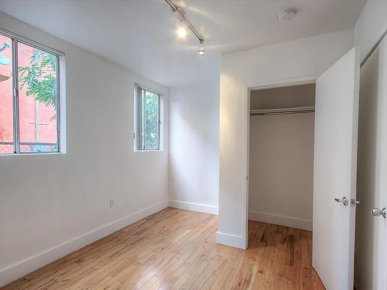 1006 N New Hampshire Ave #1008 — Photo 16