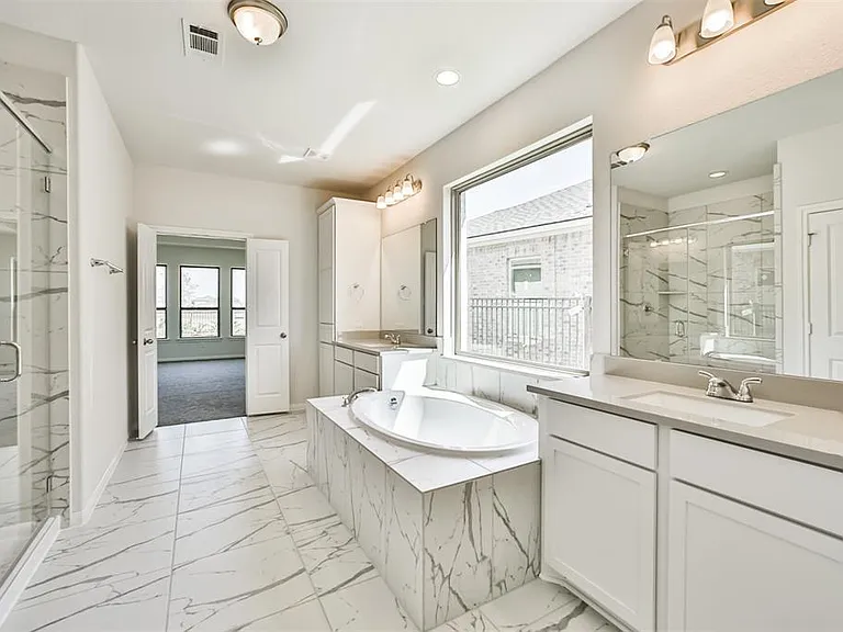 804 Sarasota Shore Dr — Photo 35
