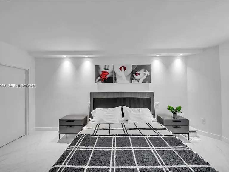 1965 S Ocean Dr #14F — Photo 19