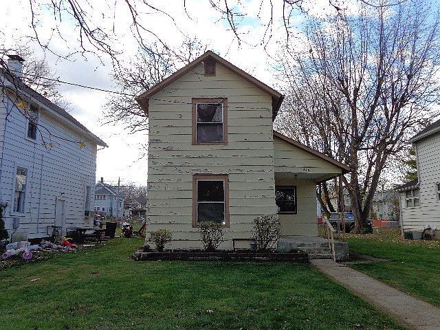 1st image of 345 S Grand Ave