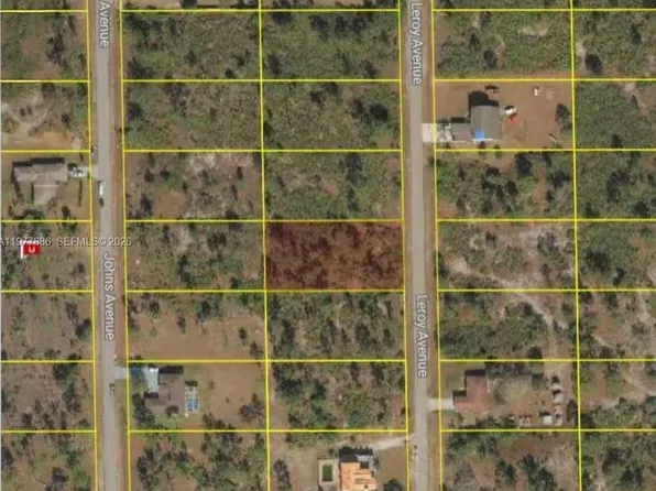 411 Leroy Ave, Lehigh Acres, FL 33972